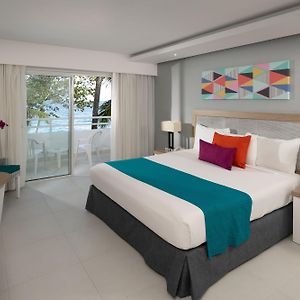 Deluxe Zimmer mit Kingsize-Bett